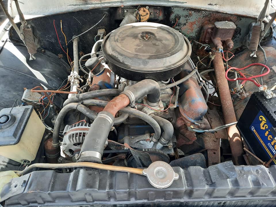 1966-international-pickup-engine